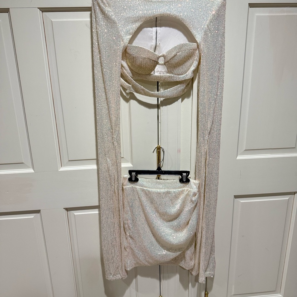 Elegant Cream Shimmer Women's  Set